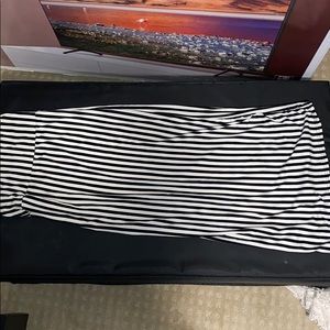 Striped high waisted bodycon skirt